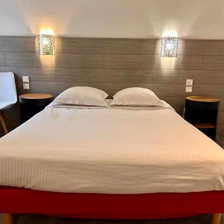 Hotel Le Lacuzon Моарaн-ан-Монтан Екстериор снимка
